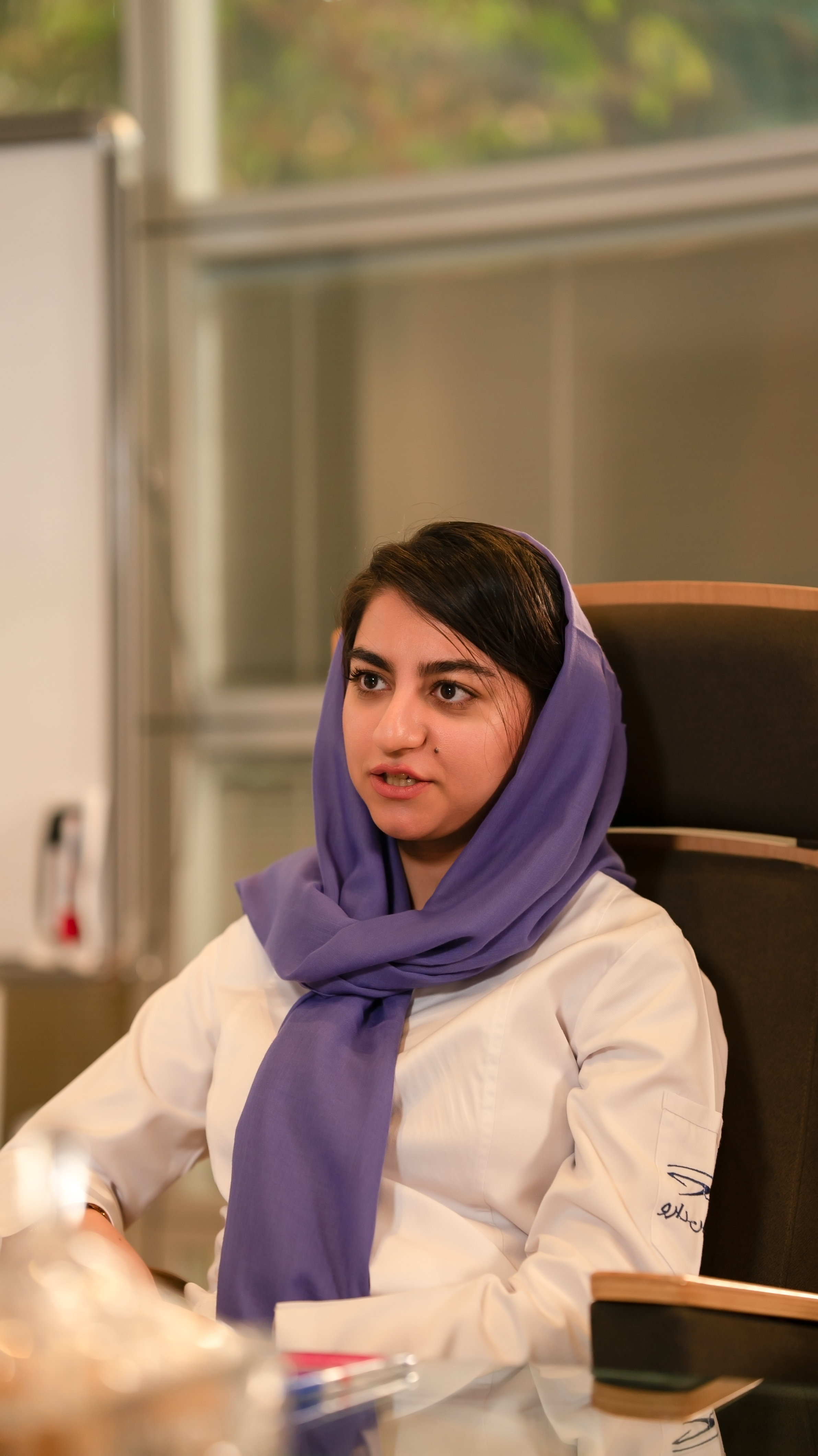 دکتر آیفر صاحب کار